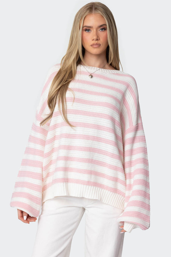 edikted Aerin Oversized Sweater light pink and cream