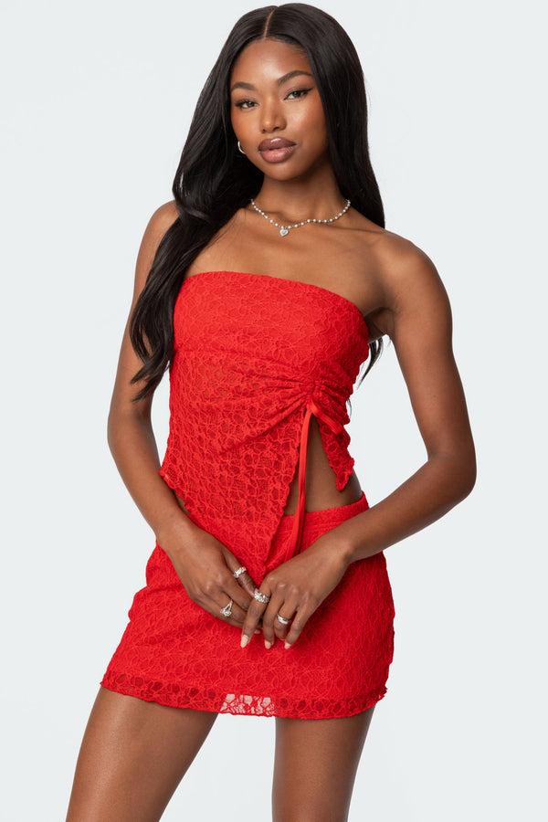 edikted Amara Asymmetric Textured Lace Tube Top red