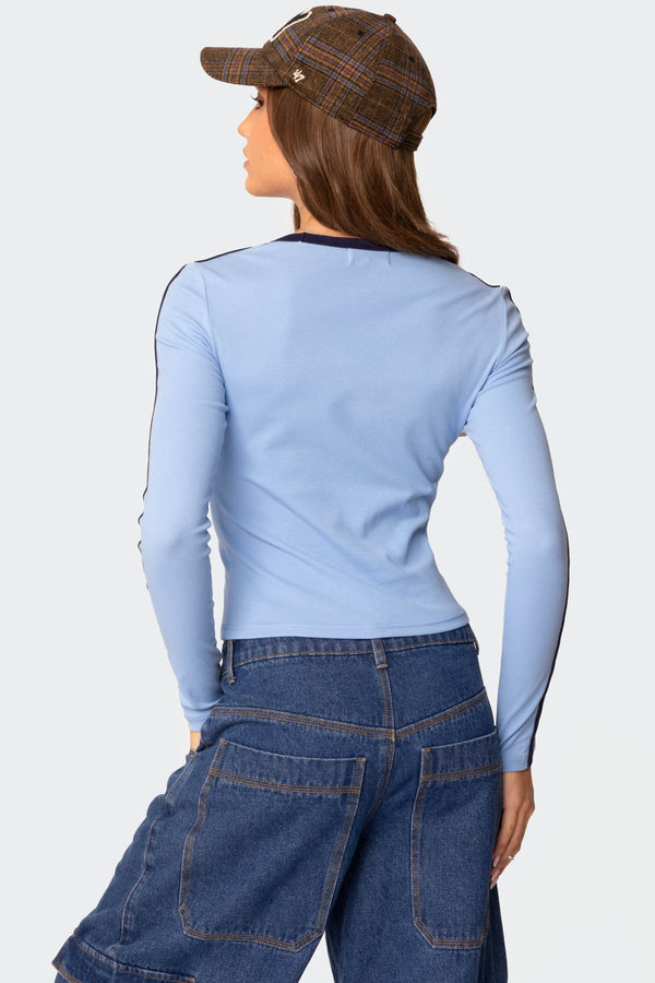 Edikted Contrast V Neck Long Sleeve T Shirt Light Blue