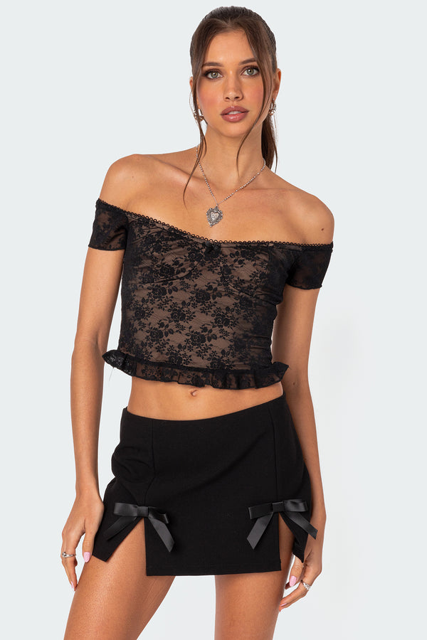 edikted Addie Off Shoulder Lace Top black