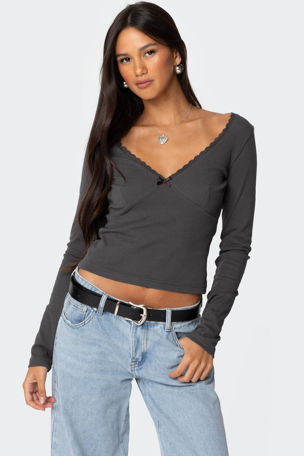 edikted Adrienne Lace Trim Top dark gray