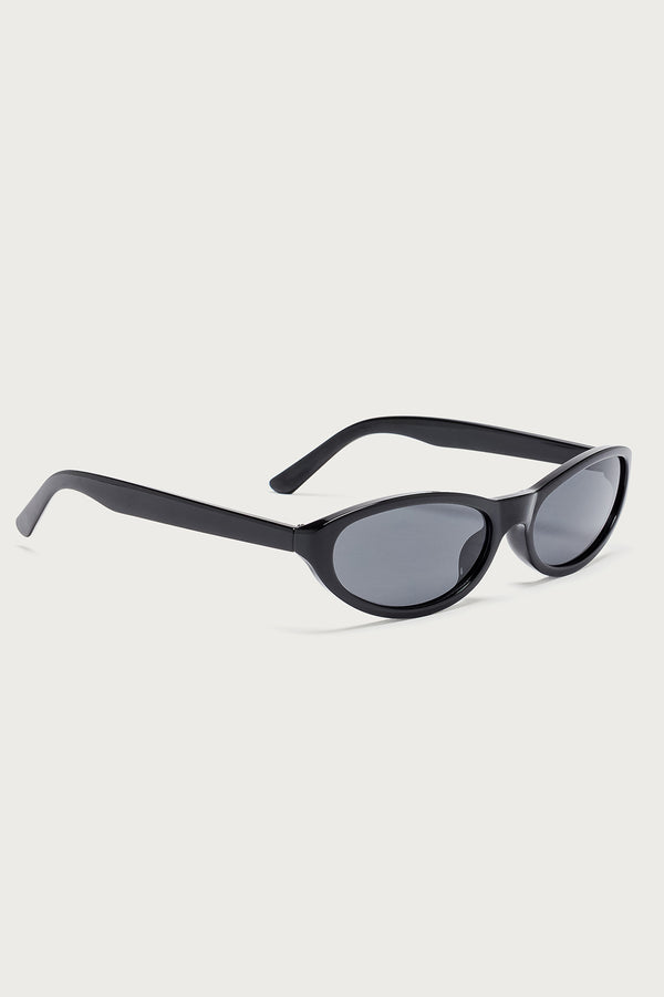 Edikted Alejandra Oval Sunglasses Black