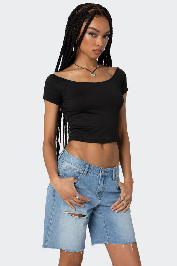 Edikted Alexandera Boat Neck T Shirt Black