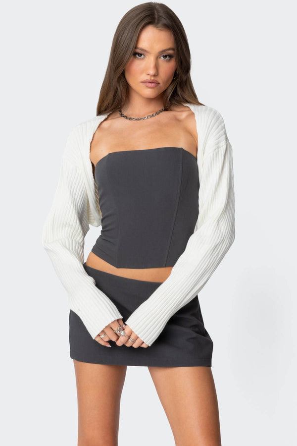 Edikted Anya Shrug Sweater Cream
