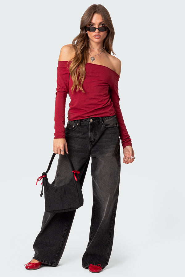 Edikted Baldwin Off Shoulder Top Burgundy