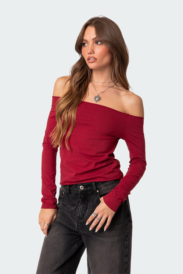 Edikted Baldwin Off Shoulder Top Burgundy