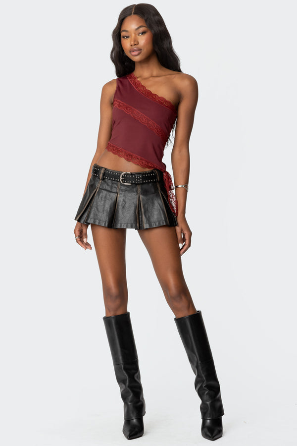 Edikted Becky Lacey One Shoulder Top Burgundy