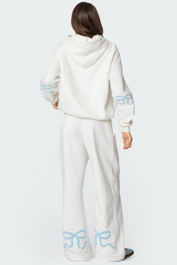 edikted Bonney Bow Detail Sweatpants cream