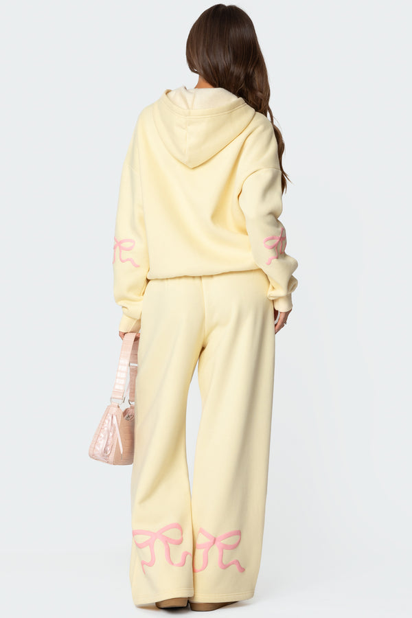 edikted Bonney Bow Detail Sweatpants yellow