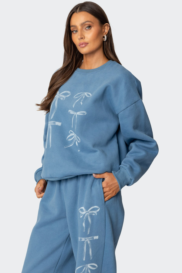 Edikted Bow Bliss Oversized Sweatshirt Blue