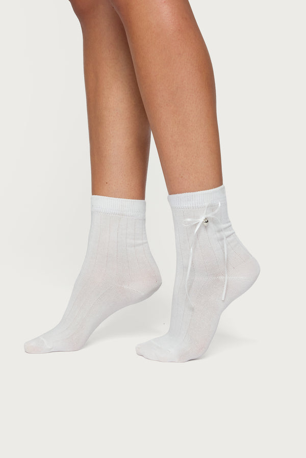 edikted Bow & Heart Socks white