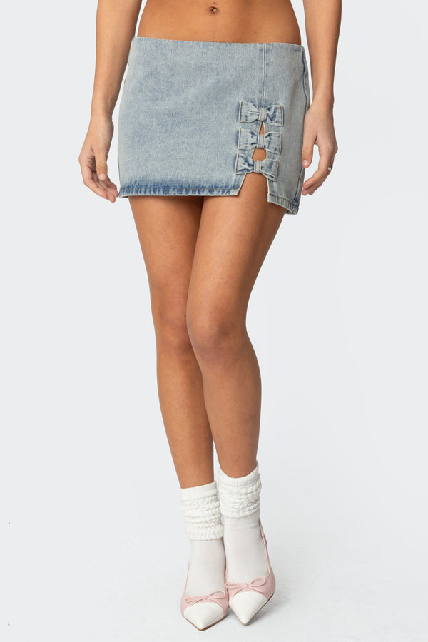 Edikted Bowdie Washed Denim Mini Skirt Light Blue