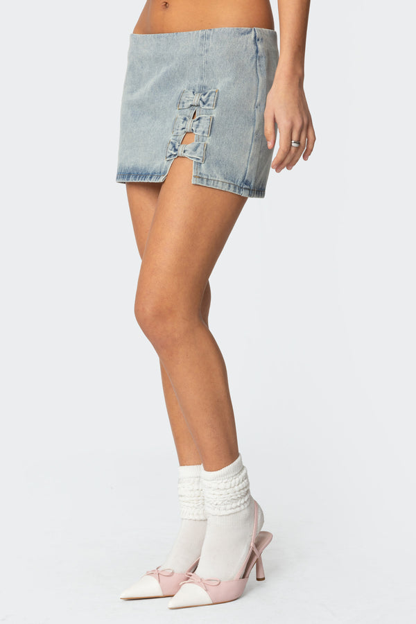 Edikted Bowdie Washed Denim Mini Skirt Light Blue
