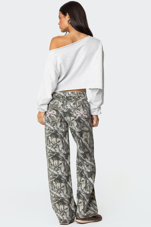 edikted Camo & Bow Low Rise Jeans olive