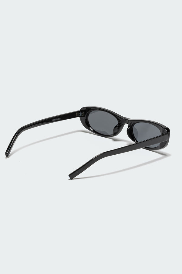 Edikted Cattie Cat Eye Sunglasses Black