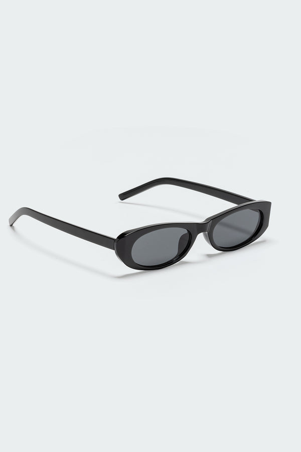 Edikted Cattie Cat Eye Sunglasses Black