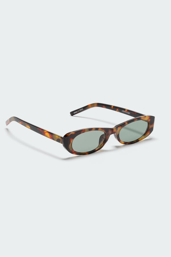 Edikted Cattie Cat Eye Sunglasses Tortoise
