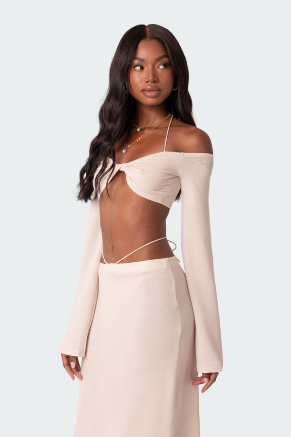 Edikted Celeste Off Shoulder Twist Crop Top Cream