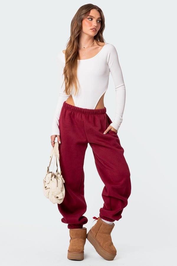 edikted Clark Oversized Sweatpants burgundy