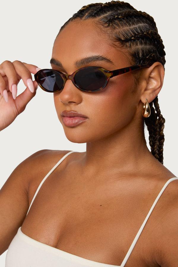 edikted Clarke Oval Sunglasses tortoise