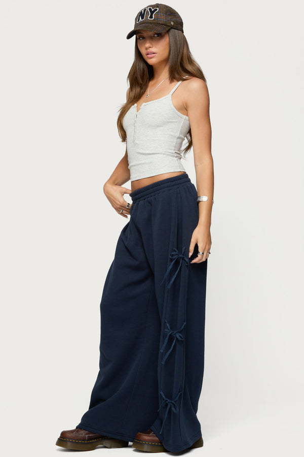 Edikted Claudette Baggy Ribbon Sweatpants Navy