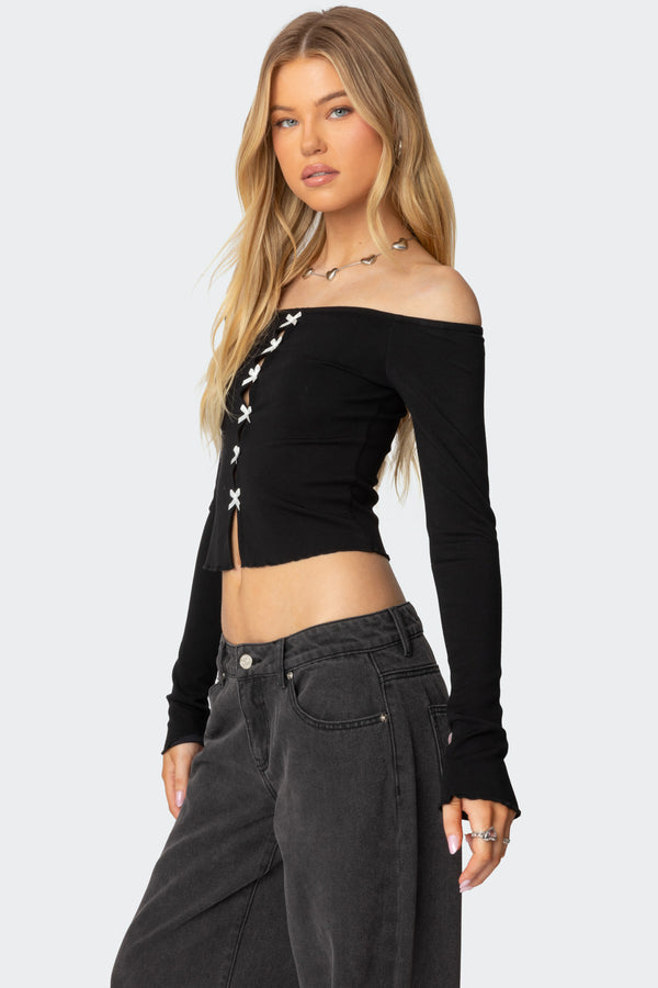 Edikted Contrast Bow Off Shoulder Top Black