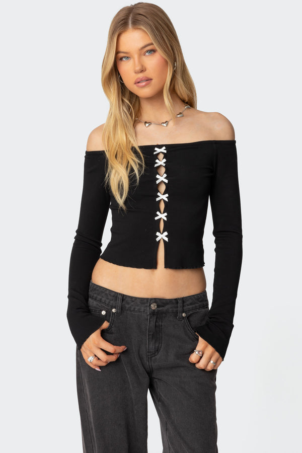 edikted Contrast Bow Off Shoulder Top black