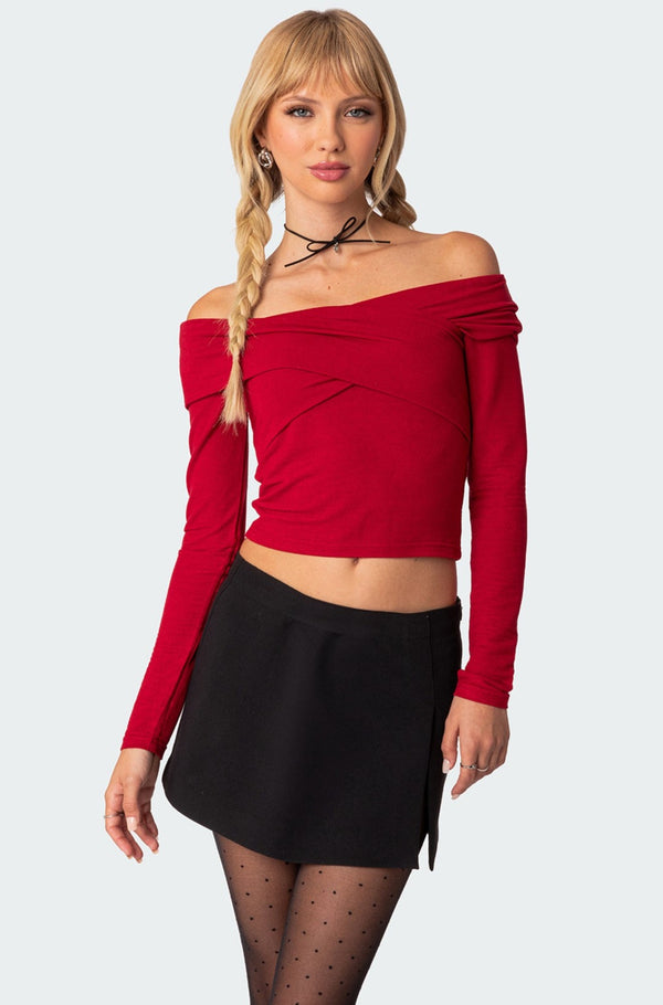 edikted Crossover Off Shoulder Top red