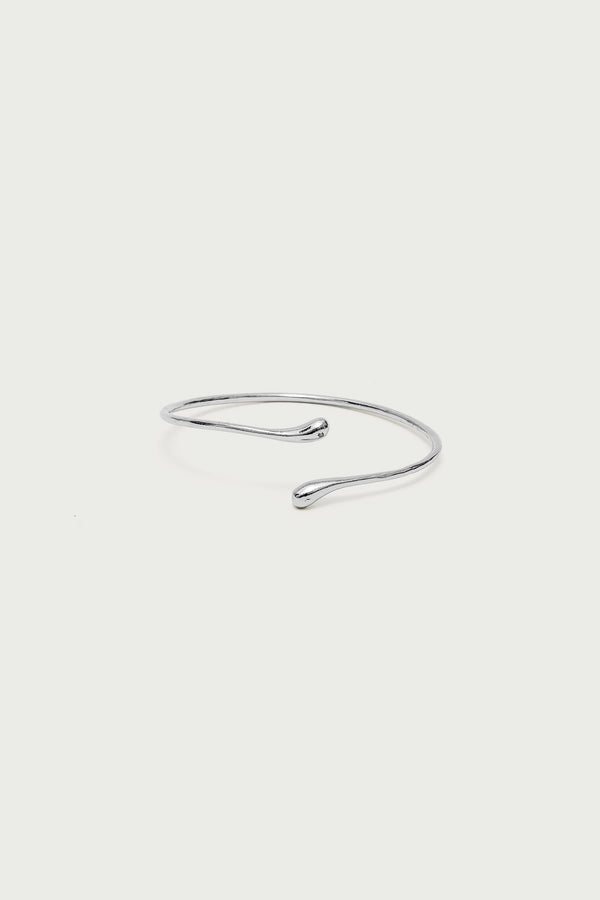 Edikted Dainty Wrapped Arm Cuff Silver