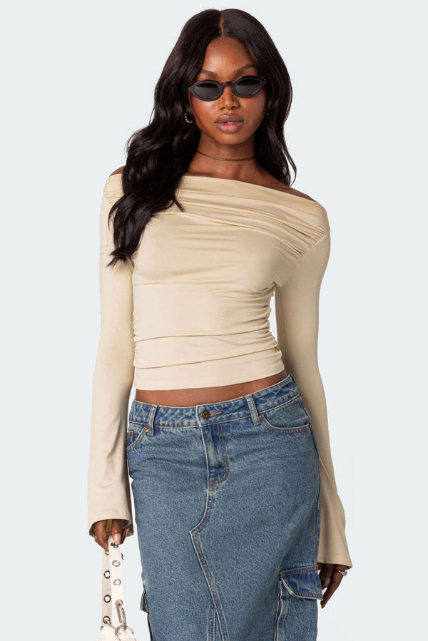 edikted Dana Gathered Top cream