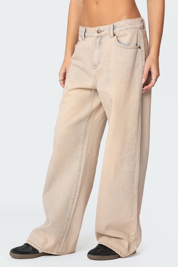 Edikted Dusty Washed Low Rise Jeans Beige