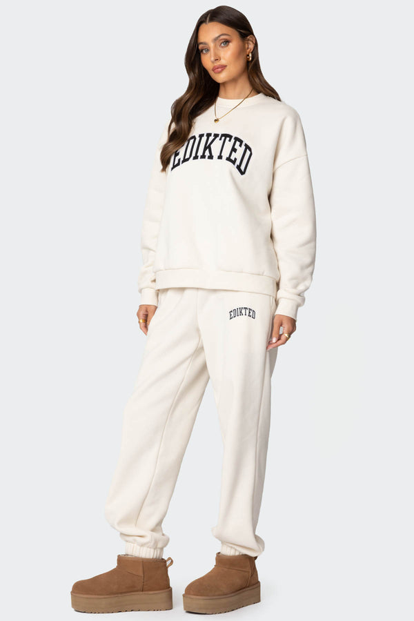 Edikted Edikted Babe Oversized Sweatpants Cream