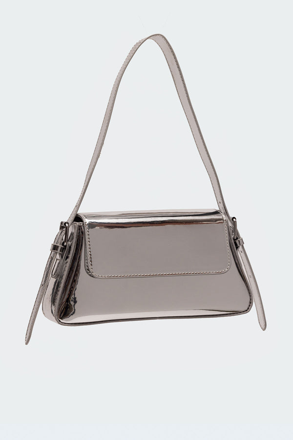 edikted Fashion Girl Metallic Shoulder Bag silver