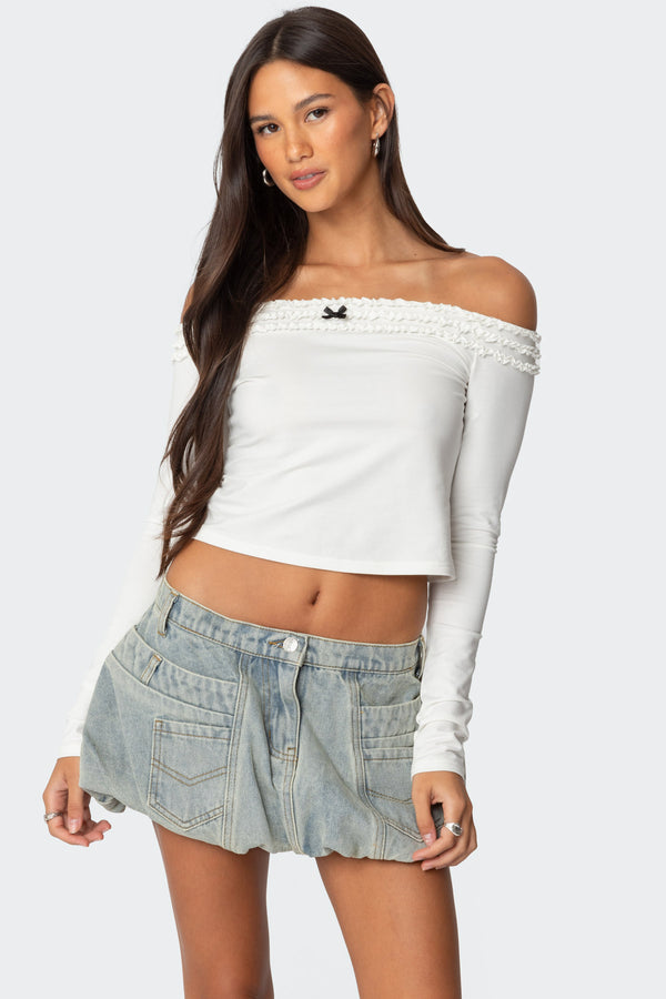 edikted Gia Ruffled Off Shoulder Top white