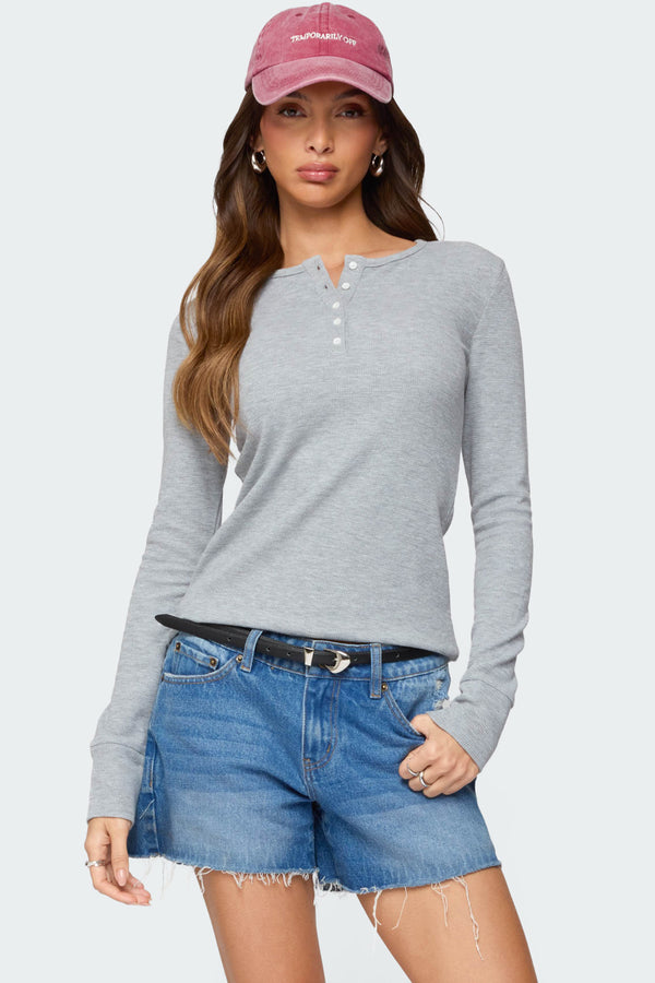 edikted Helaine Waffle Henley T Shirt gray melange