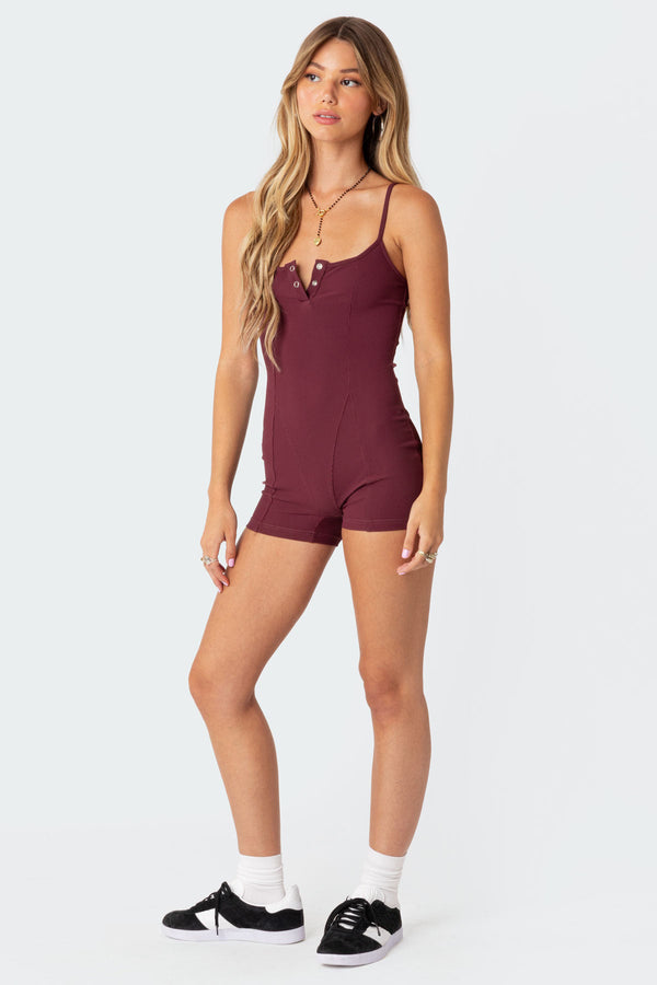Edikted Henley Ribbed Romper Burgundy