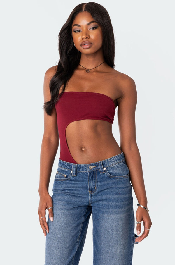 edikted Indy Asymmetric Cut Out Bodysuit burgundy