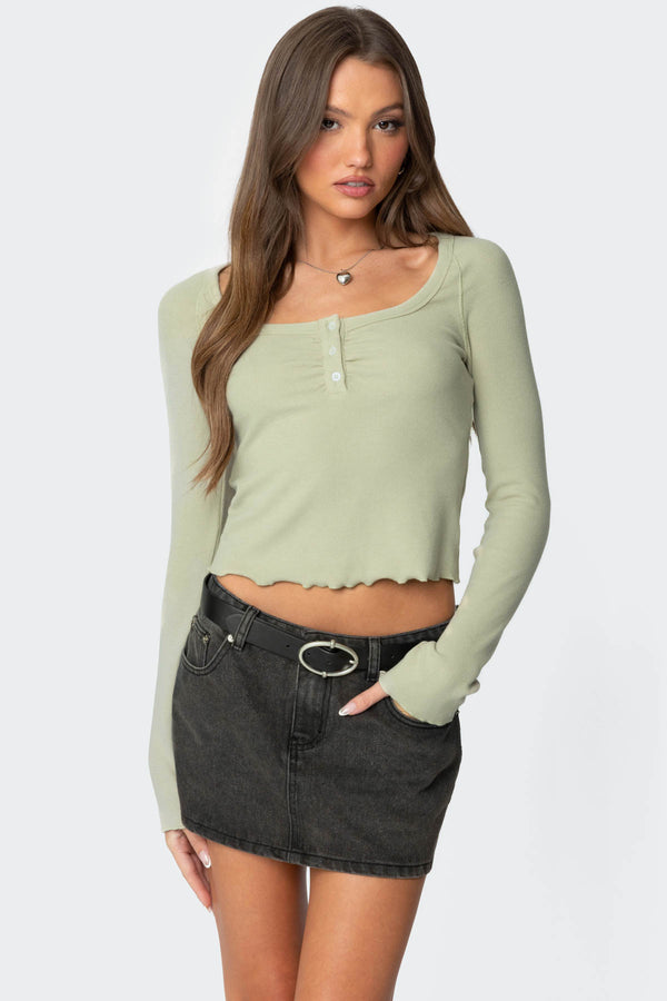 edikted Jayde Ribbed Henley Top sage