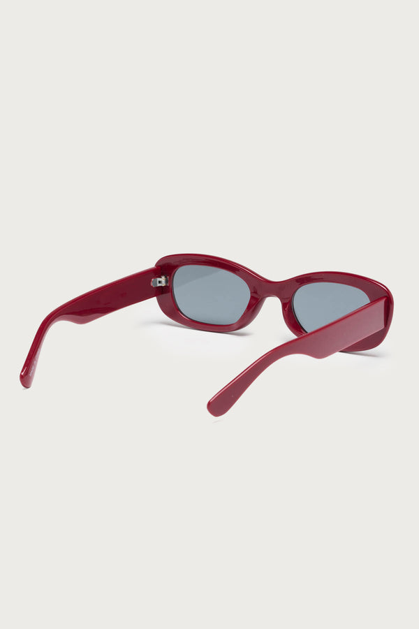 Edikted Juna Square Sunglasses Red