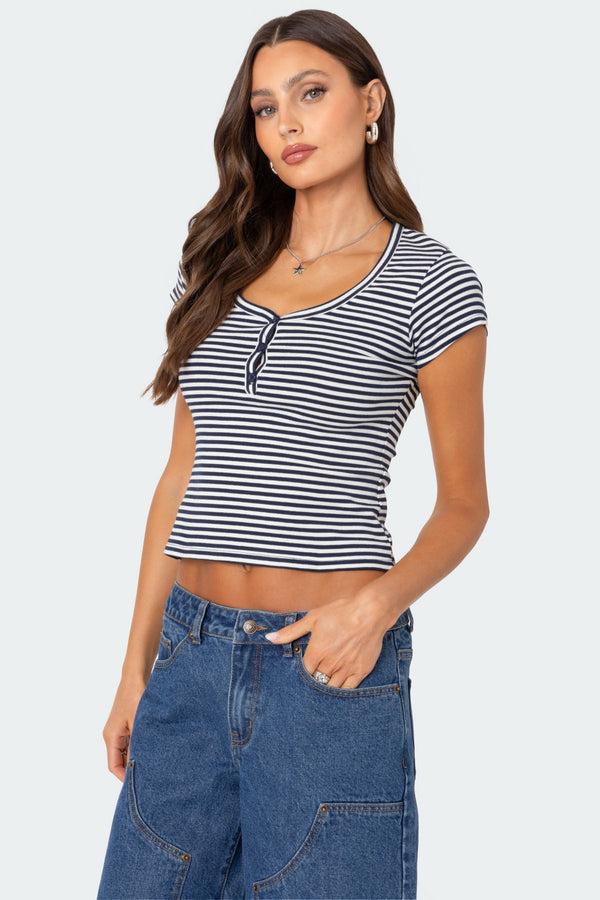 Edikted Kady Striped Henley T Shirt Navy