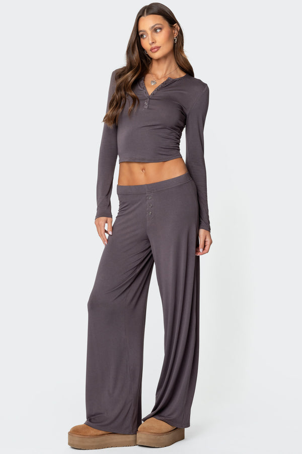 Edikted Kait Henley Top Gray