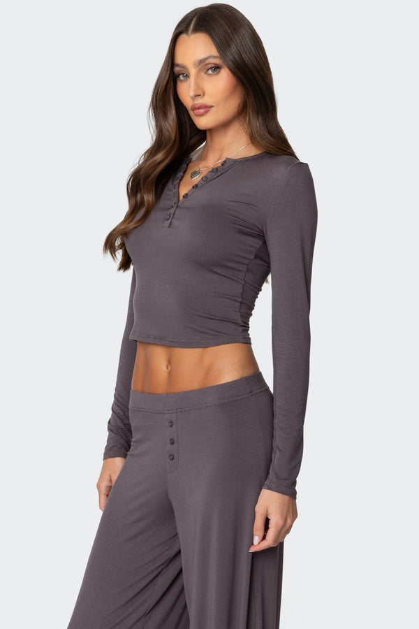 Edikted Kait Henley Top Gray