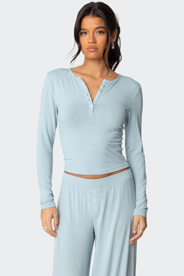 edikted Kait Henley Top light blue