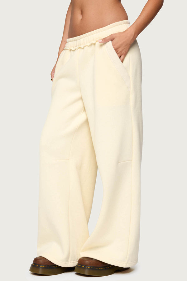 Edikted Kori Oversized Sweatpants Yellow