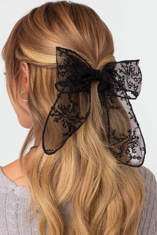 edikted Lace Bow Hair Clip black