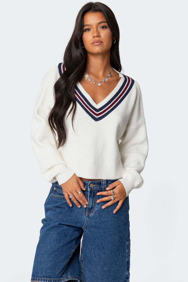 edikted Lauryl V Neck Sweater white