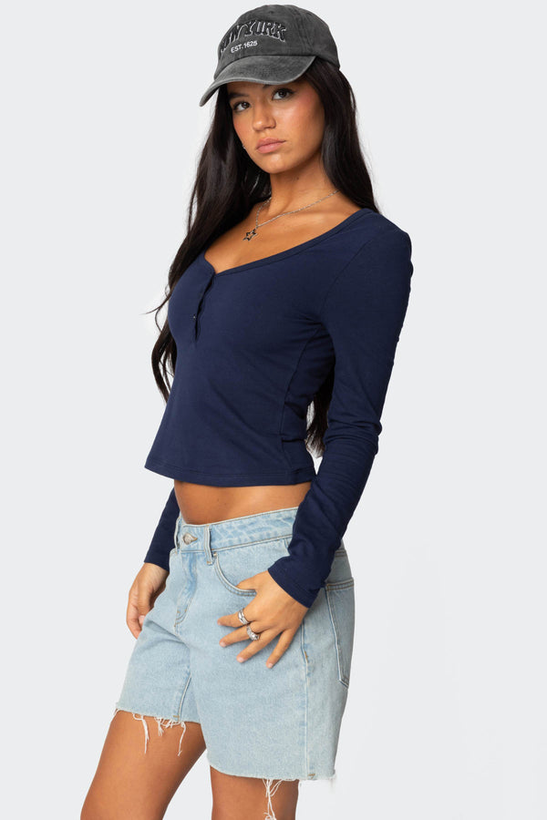 Edikted Leah Henley Top Navy