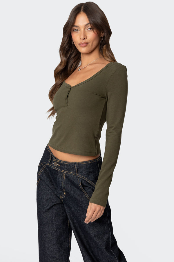 Edikted Leah Henley Top Olive