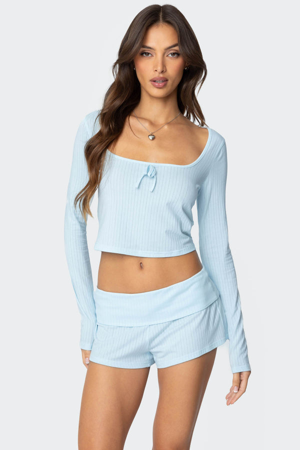 edikted Lucilla Wide Neck Ribbed Top light blue