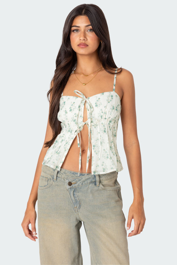 edikted Malmo Printed Tie Front Top mix